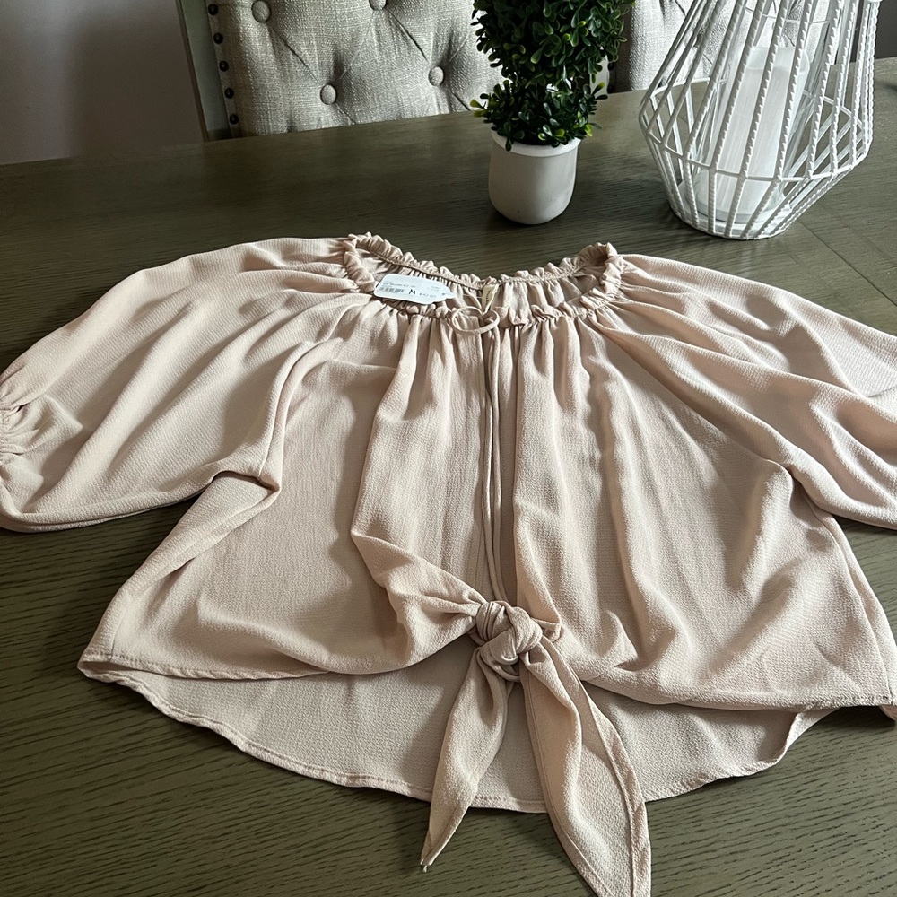 Tyche Off the Shoulder top. NWT.